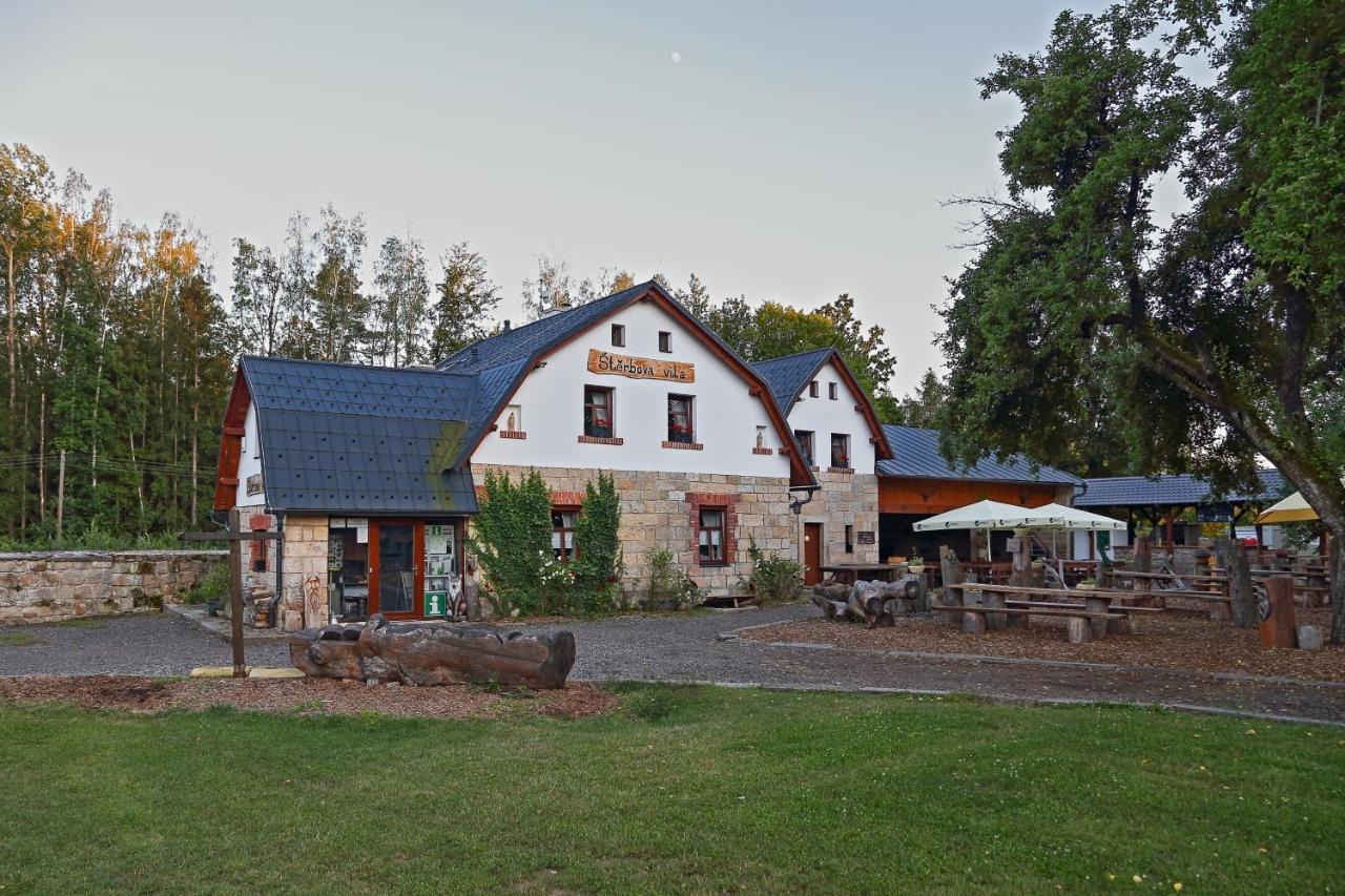 Penzion Sterbova Vila Hotel Bílá Třemešná Kültér fotó