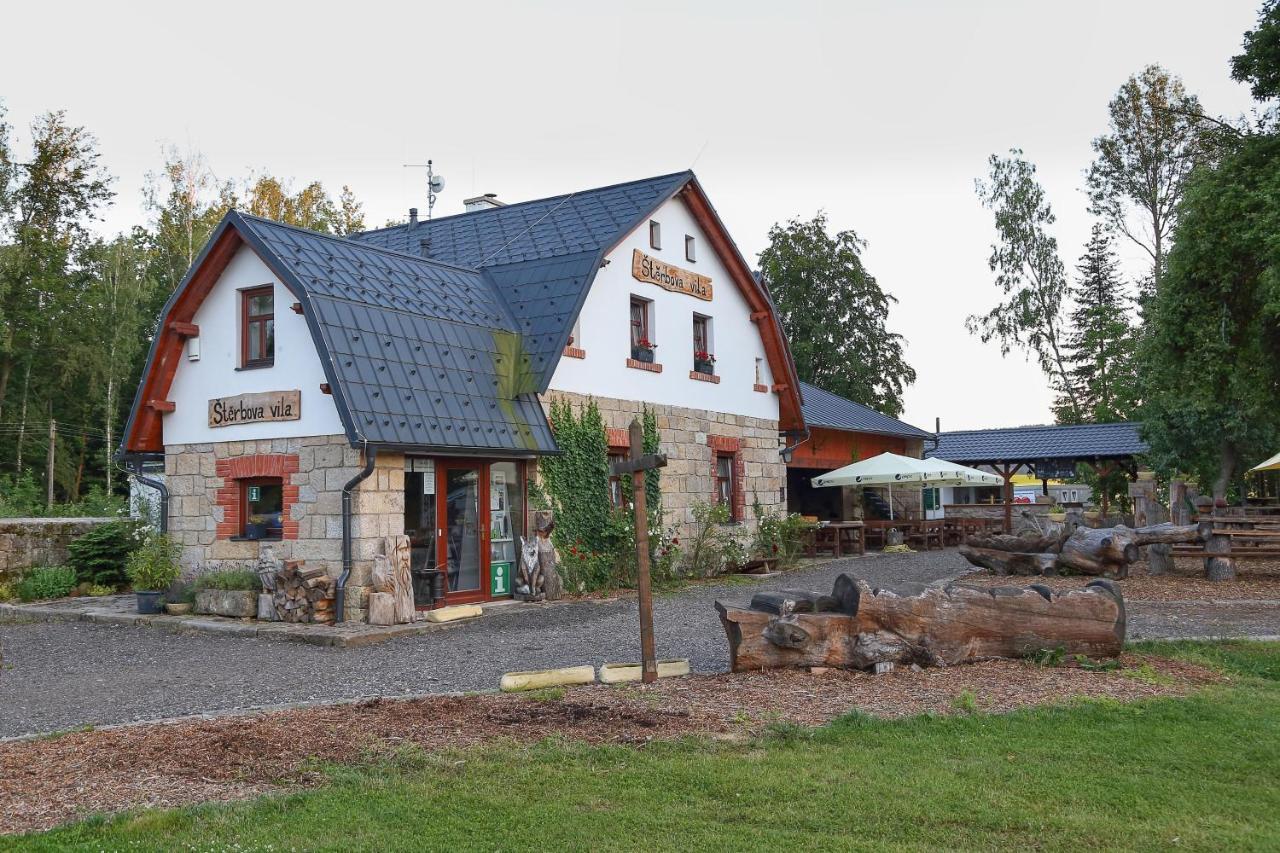 Penzion Sterbova Vila Hotel Bílá Třemešná Kültér fotó